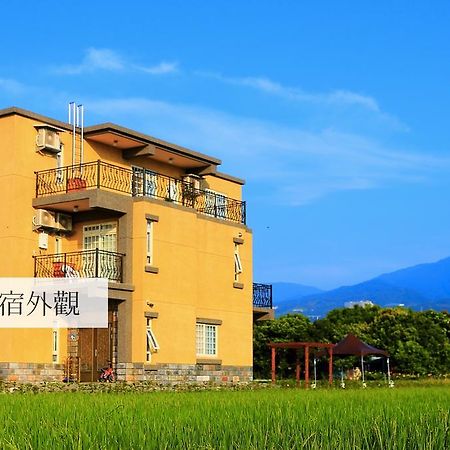 Fountain B&B Yilan Exteriör bild